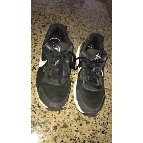 Nike air max mt 37,5 gedragen maar nog netjes