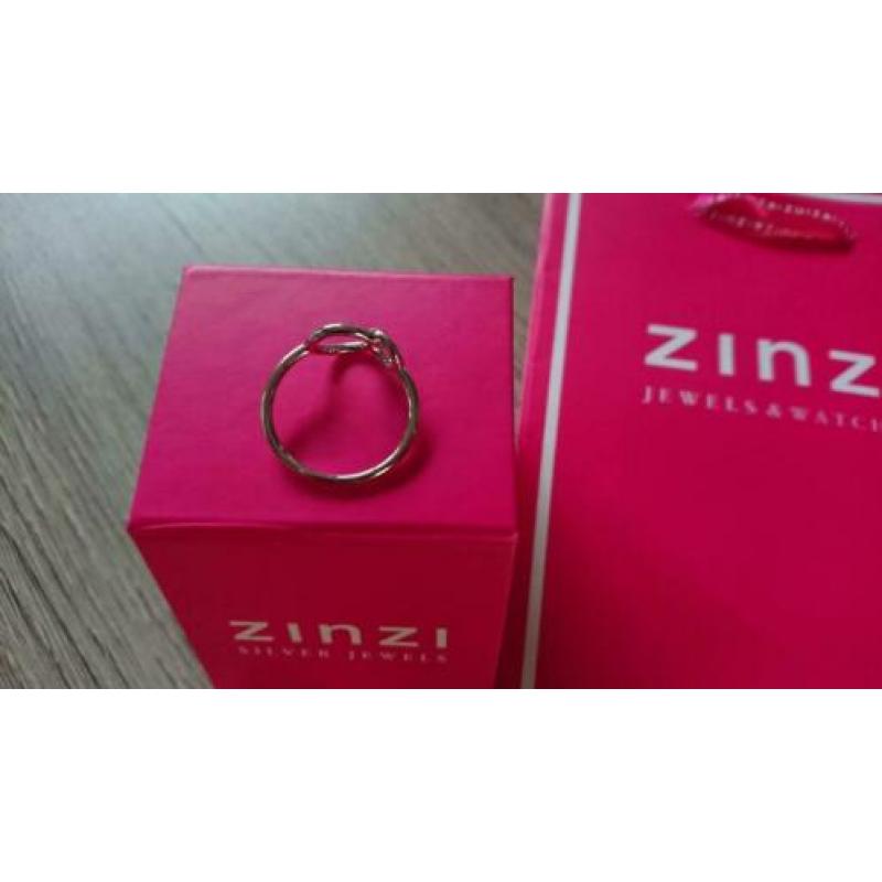 Zilveren Zinzi ZIR1278 ring maat 56, Nieuw!