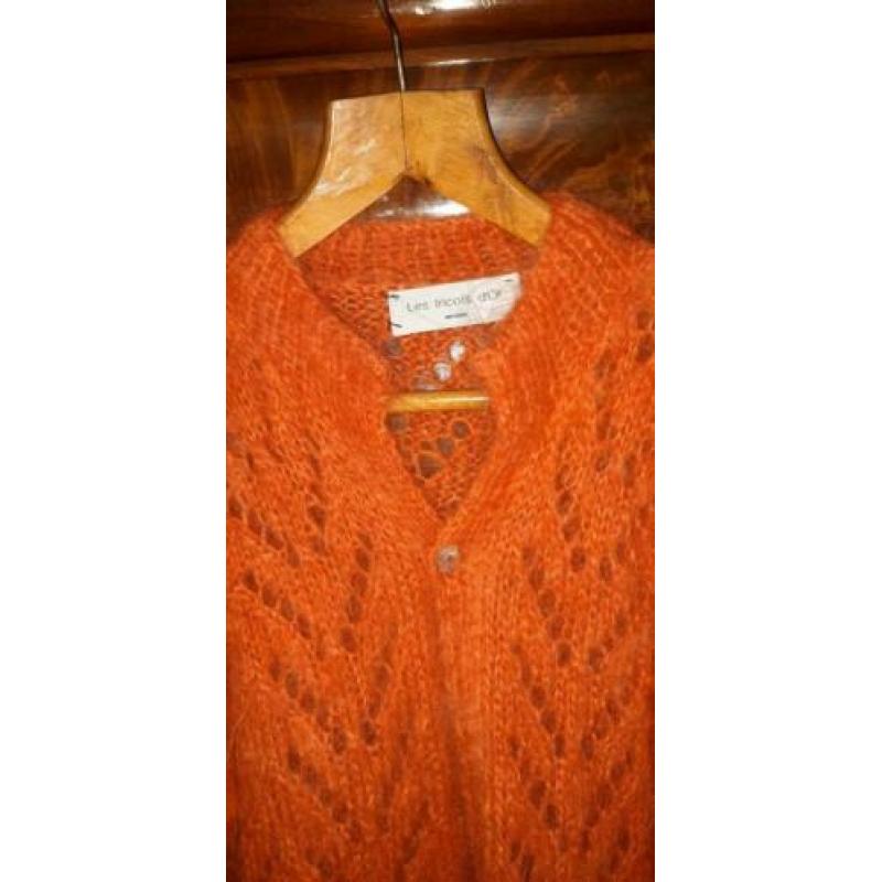 Les Tricots d' O ! vest handknit