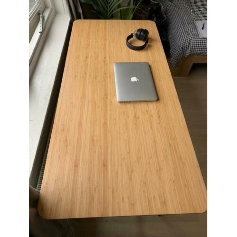 Simpel en minimalistisch bureau