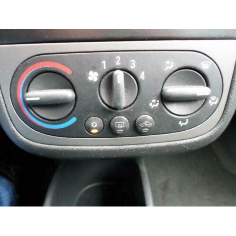Opel Corsa 1.2-16V Maxx , Airco , Apk 12-2020