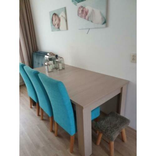 eettafel dressoir tvkast