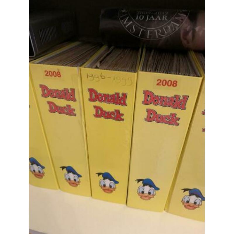 Donald Duck jaargangen in verzamel mappen