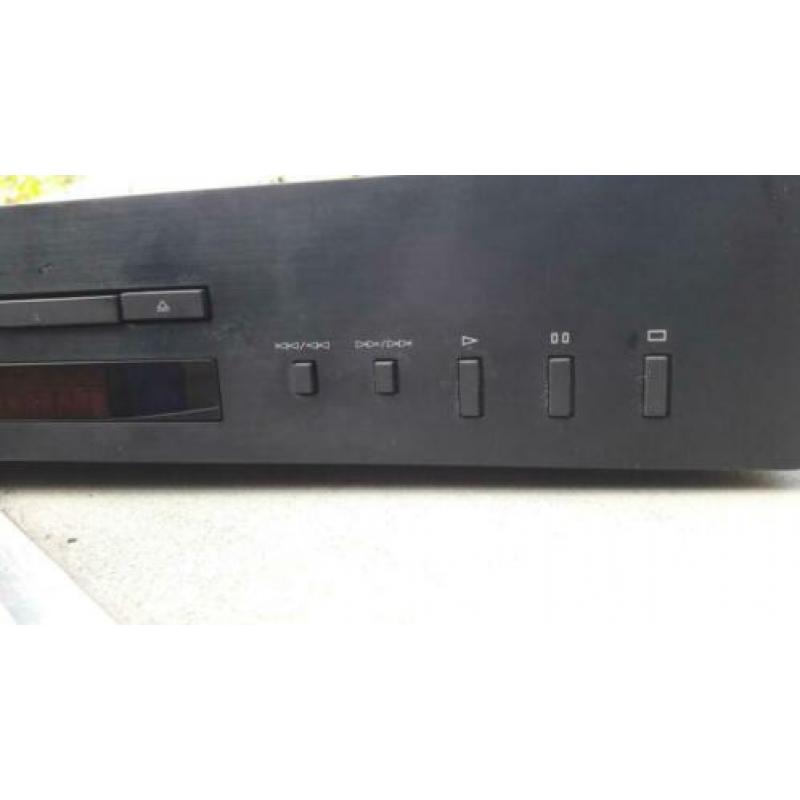 Yamaha CD-S300 Natural Sound series