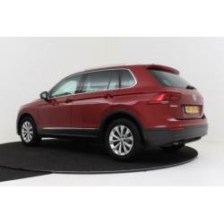 Volkswagen Tiguan 1.4 TSI Connected Series | Navigatie | Afn