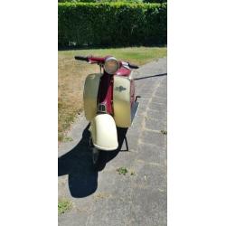 Zundapp roller met snorkenteken