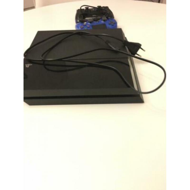 PlayStation 4 Nieuw 3 x gebruikt !!