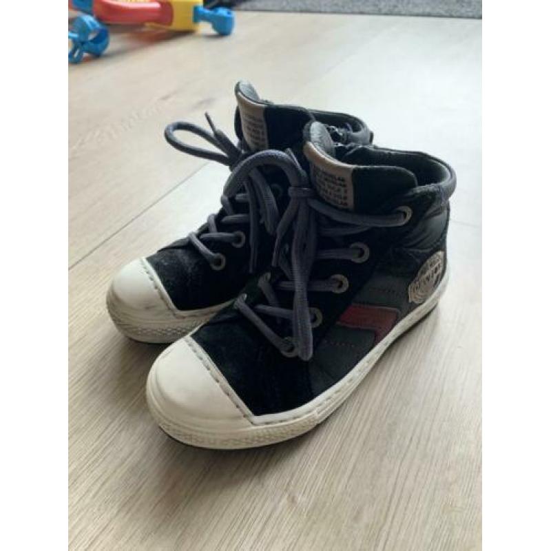 Develab schoenen maat 28!