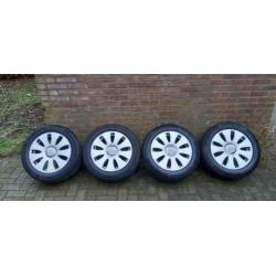 Mooie Audi A4 A6 velgen 16 inch 5×112 Continental 205 55 16