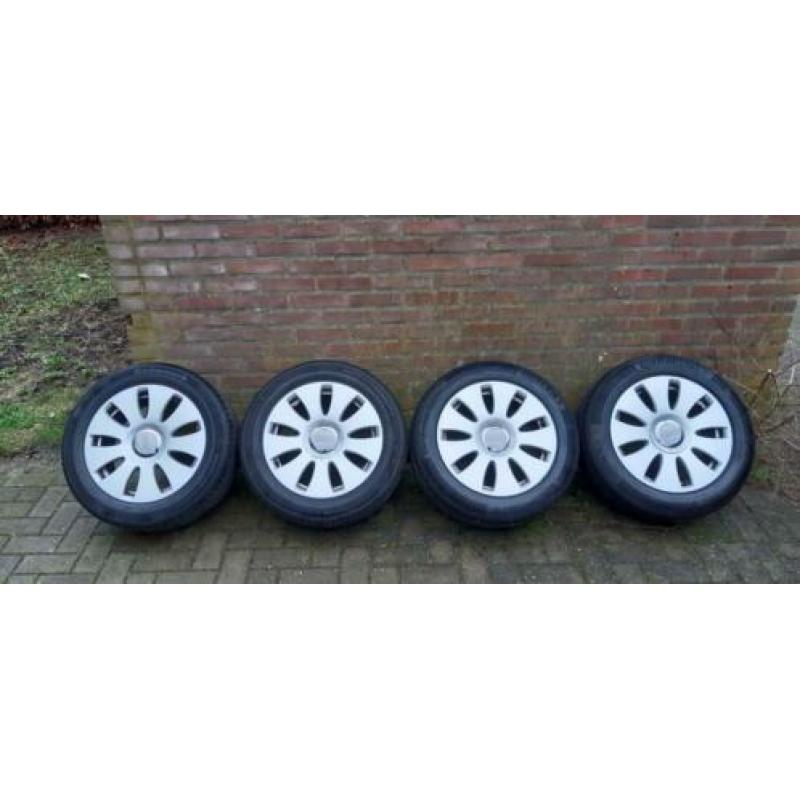 Mooie Audi A4 A6 velgen 16 inch 5×112 Continental 205 55 16