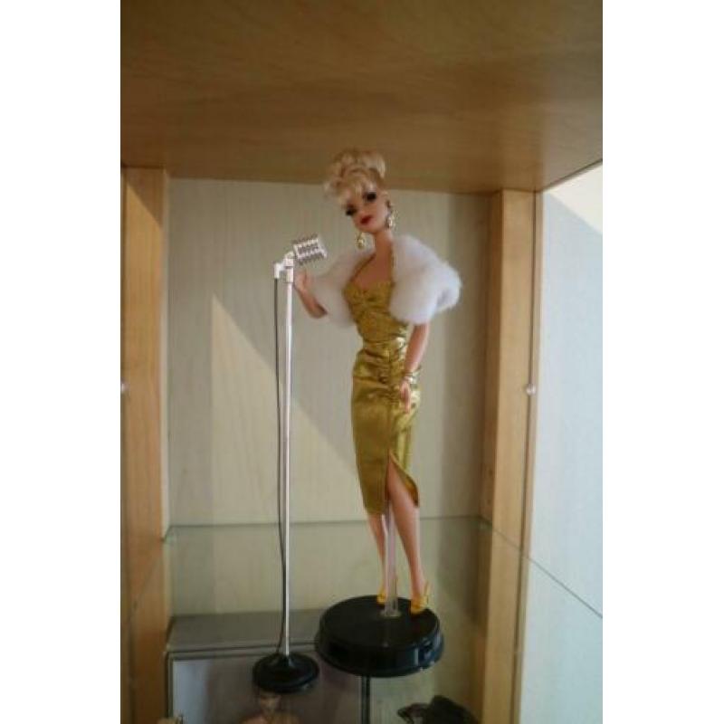 Barbie Pin- Up Girls Lady Luck