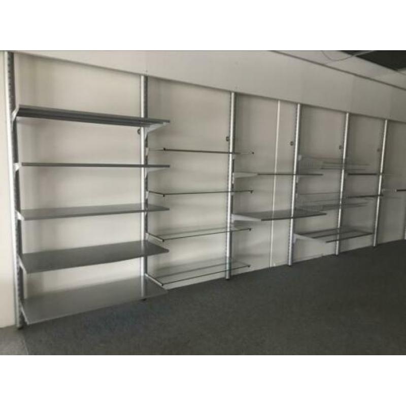 Magazijn stelling, legbord stelling, wandstelling.