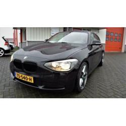 BMW 1-serie 114i 18 inch|Verlaagd|Airco|APK 10/2021|PDC