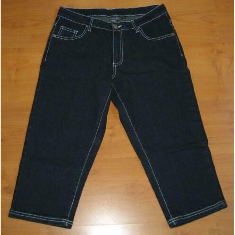 3/4 spijkerbroek donker blauw 38/M.