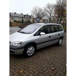 Opel Zafira 1.6 16V 2002 Grijs