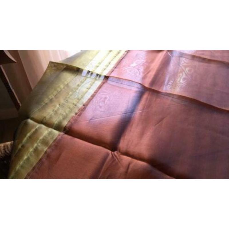 Prachtig organza oranje/brons zijde tafelkleed-bijenkorf