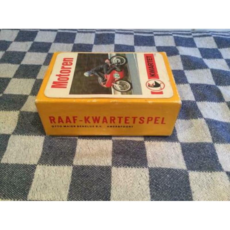 Raaf motoren kaartspel met erratum