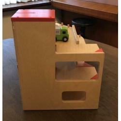 Houten speel garage