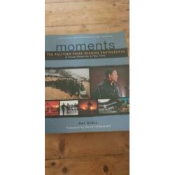 Groot, zwaar boek Moments the Pulitzer price winning photogr