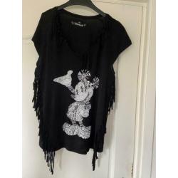 DISNEYLAND shirt Mickey met franjes maat XL. NIET GEDRAGEN