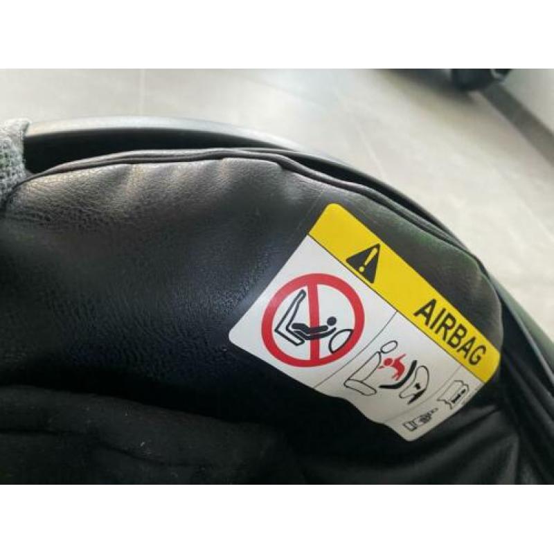 Maxi Cosi / Autostoel Mima be safe izi go