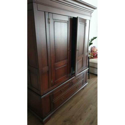 Salonkast houtkleur antiek