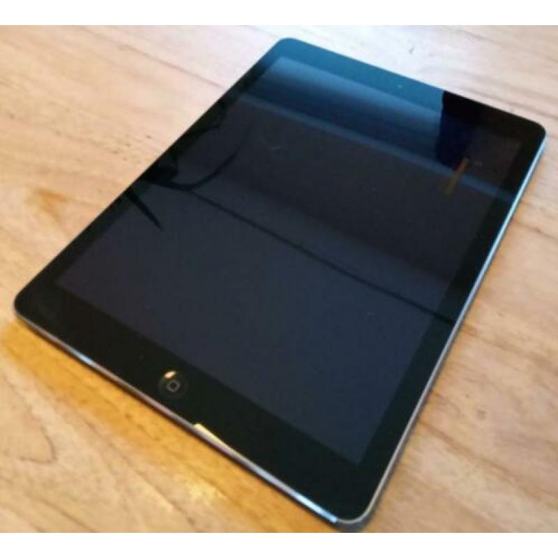 iPad Air Wi-Fi 32GB Space Gray / MD786FD