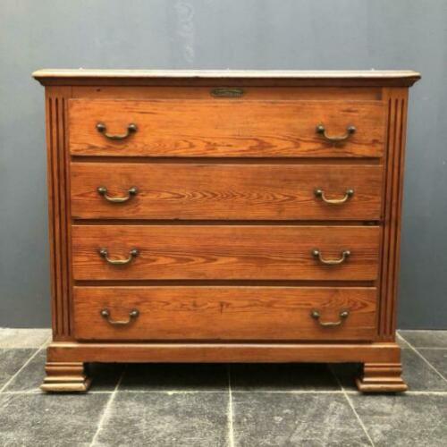 Kast, ladekast, dressoir, keukenkast, werkkast (Frankrijk)