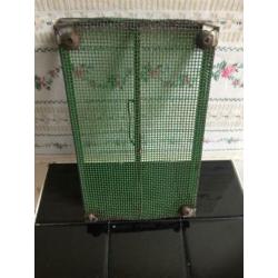 Brocante groen draadstaal bestekhouder