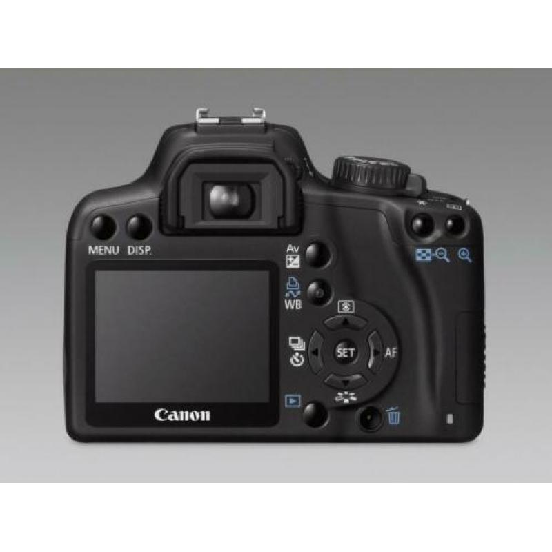 Canon EOS 1000D met 55-200 mm Canon USM ultrasonic lens