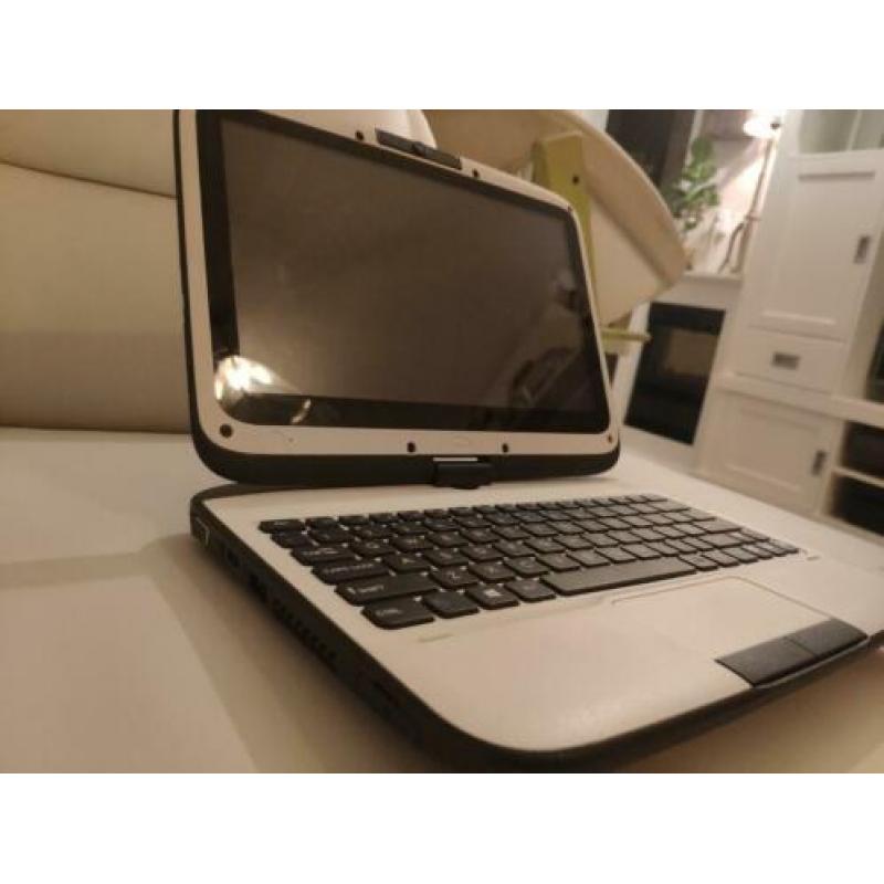 Compacte laptop met touchscreen en SSD