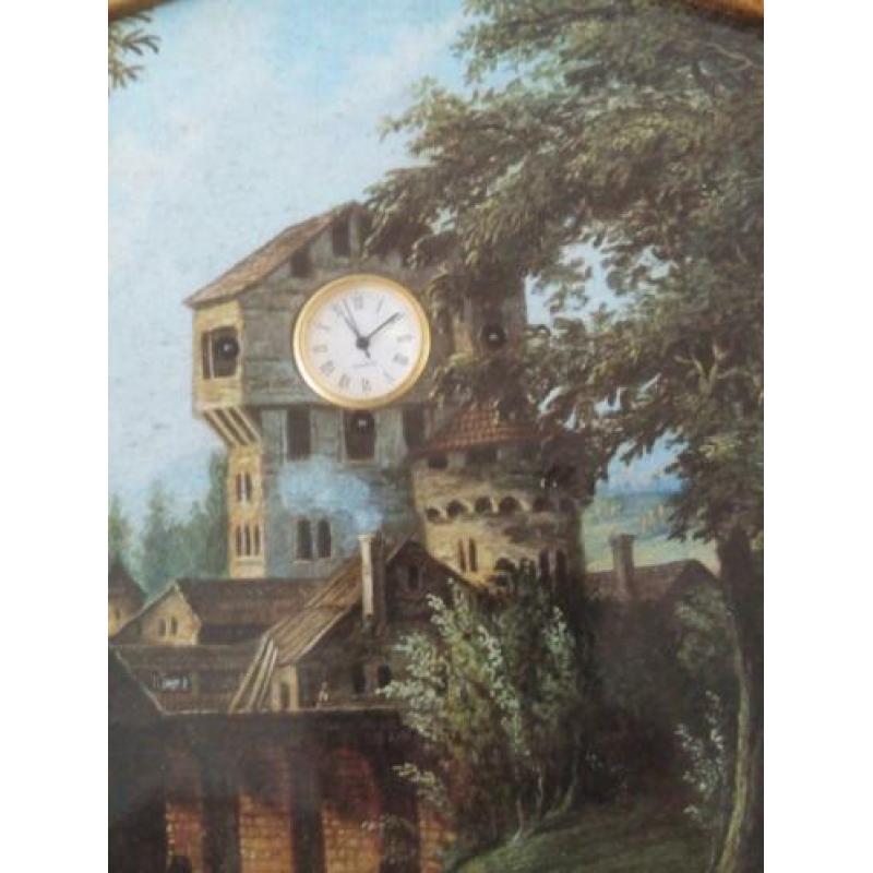 in oplage gemaakt schilderijtje met klokje 28x23cm