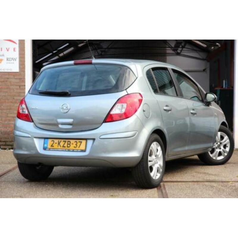 Opel Corsa 1.2-16V Cosmo 1e Eig|2011|180dkm|5drs|Airco!