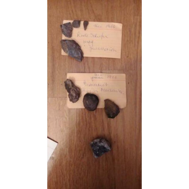 collectie mineralen/quartzen: o.a.zilvererts, hematiet,halie