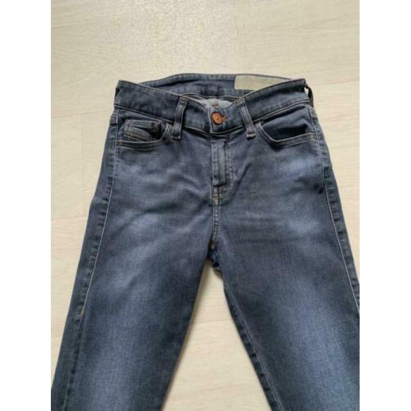 Diesel mooie blauwe superskinny jeans! Mt 23/30