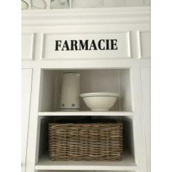 Franse apothekers kast wit buffetkast vitrine landelijk