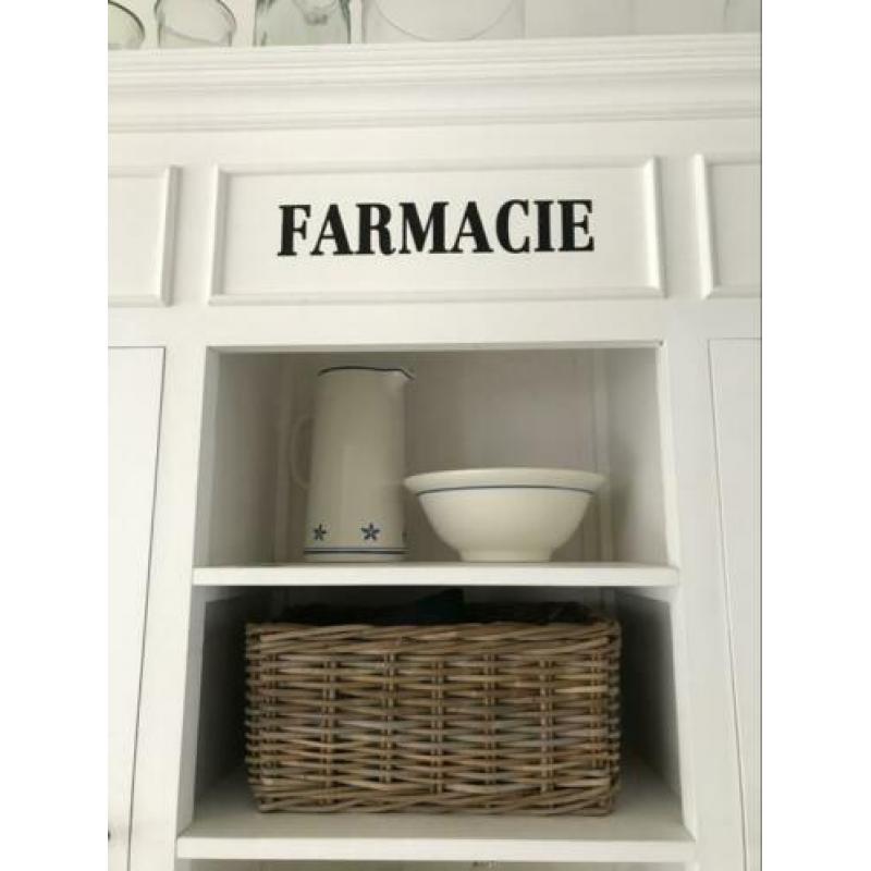 Franse apothekers kast wit buffetkast vitrine landelijk