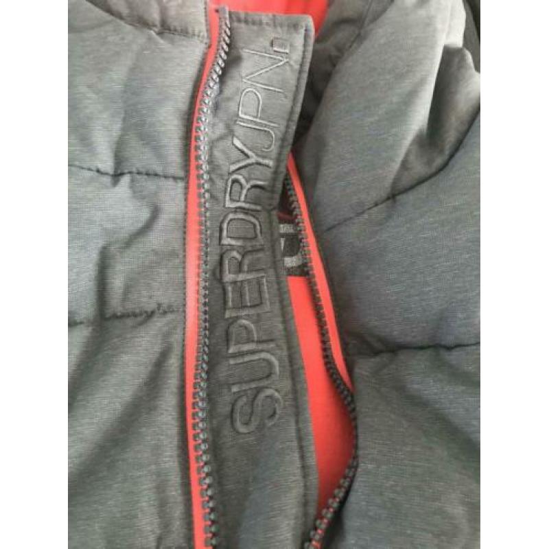 Nieuwe winterjas superdry winterjack