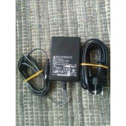 Adapter/ voeding