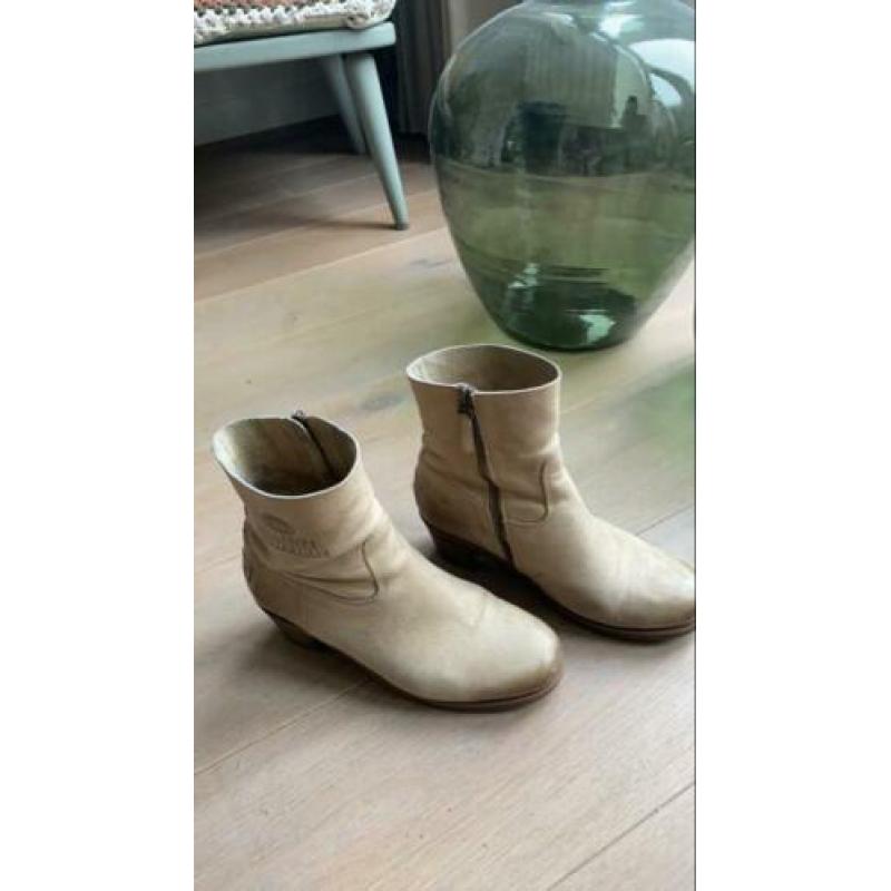 Leuke beige/ zand kleurige shabbies 38.5