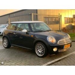 Mini Mini 1.6 Cooper Pepper // Vol leder interieur //