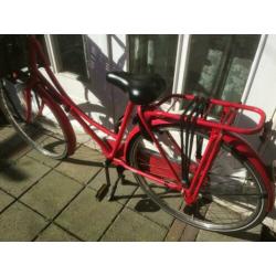 26 inch meisjesfiets Gazelle madelief met voordrager en mand