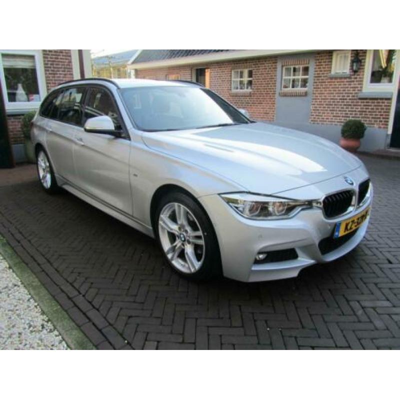 Bmw 3-serie Touring 320i Cent.Hi.Ex. M-Pakket, Panoramadaken