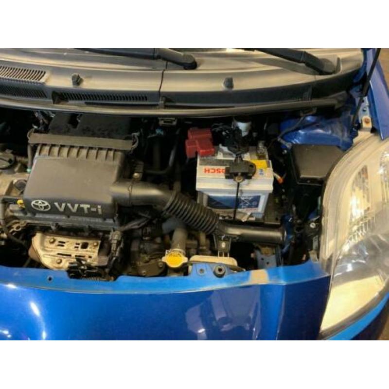 Toyota Yaris 1.3 16V Vvt-i 5DR 2007 Blauw