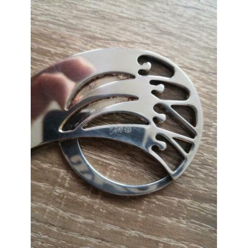 Groot zilver/verzilverd object