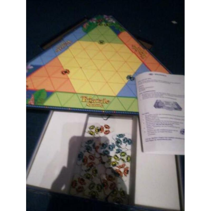 Triazzle bord spel