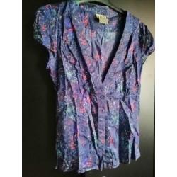 Sissy Boy 57 M blouse top zijdemix blauw bloemen