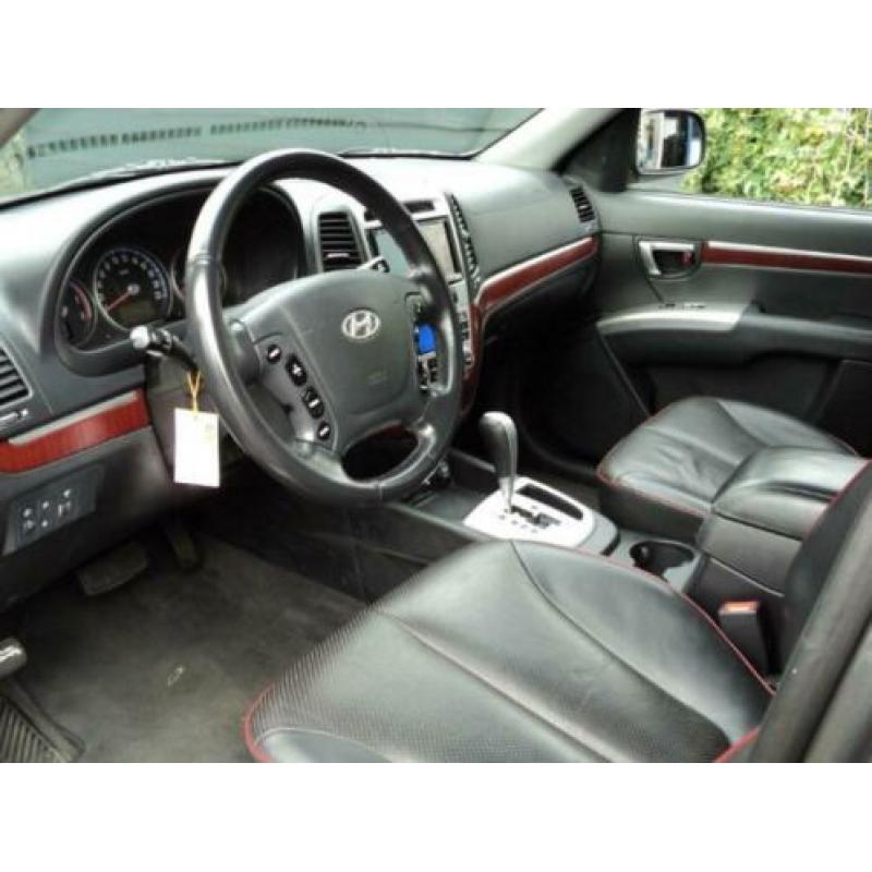 Hyundai Santa Fe 2.2CRDI VGT 4WD STYLE AUT5