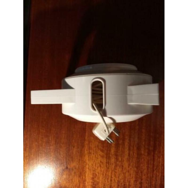 Haspel met 15 meter telefoonkabel