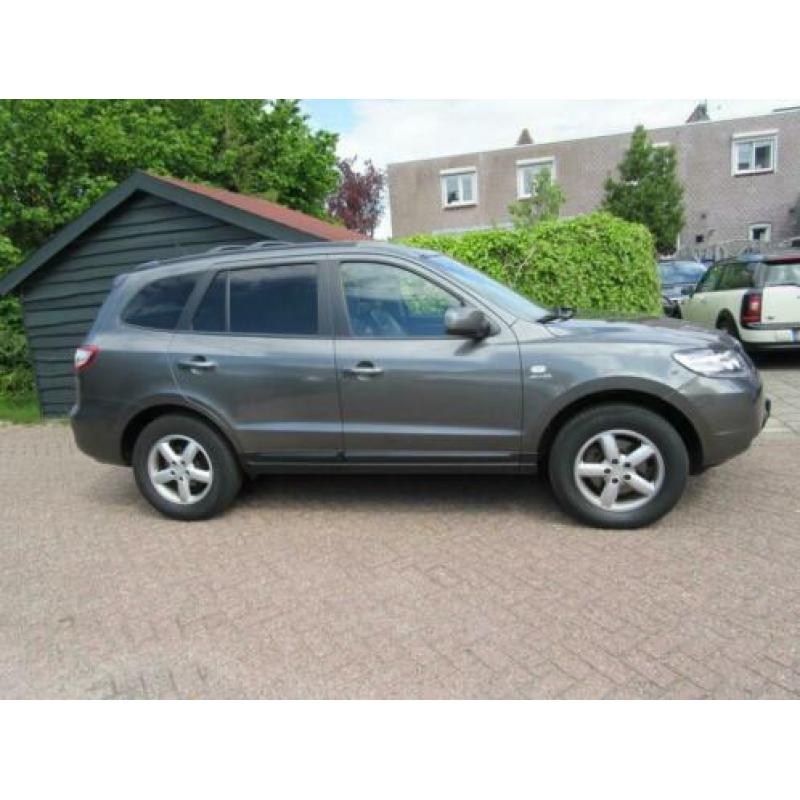 Hyundai Santa Fe 2.2CRDI VGT 4WD STYLE AUT5